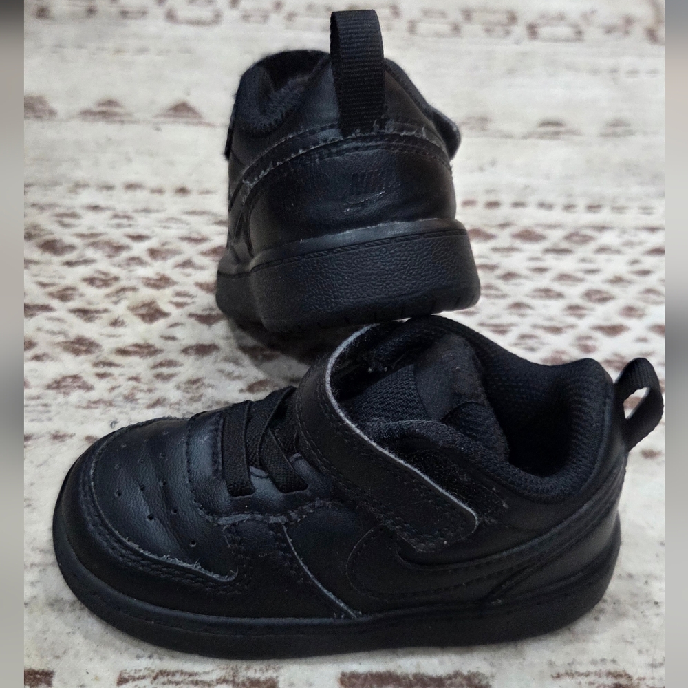 Black On Black Nike Court Borough Size 6C